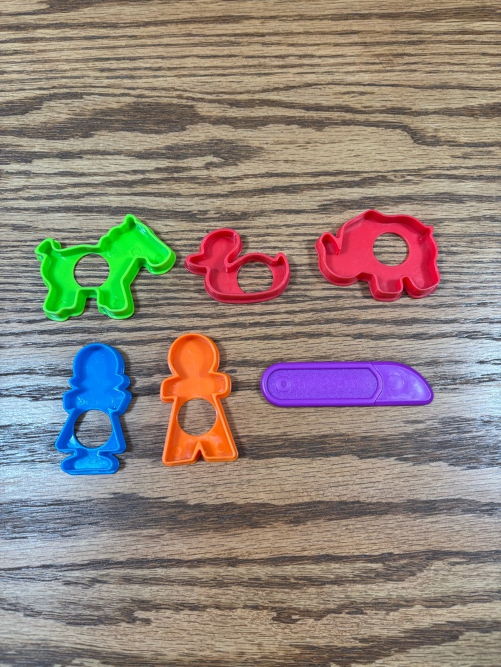 Vintage HASBRO Colorful Animal & Figure Cutters Molds Knife for Play Doh 1995